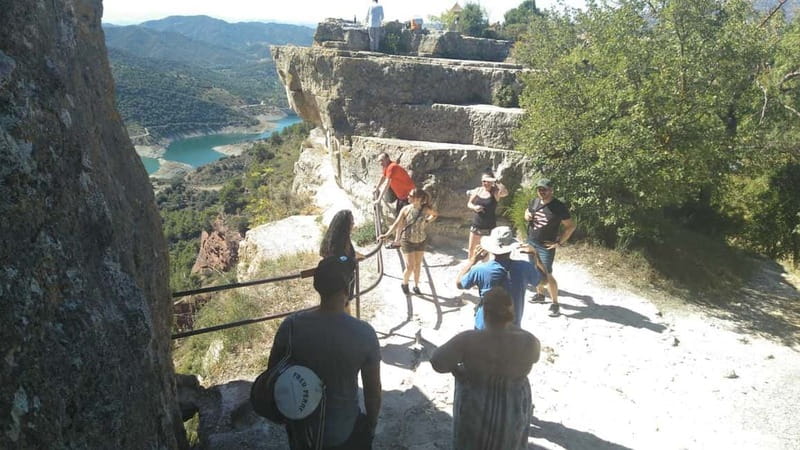 Salou: Siurana Medieval Village Guided Tour w/ Hotel Pickup - Arriving above the Siurana reservoir