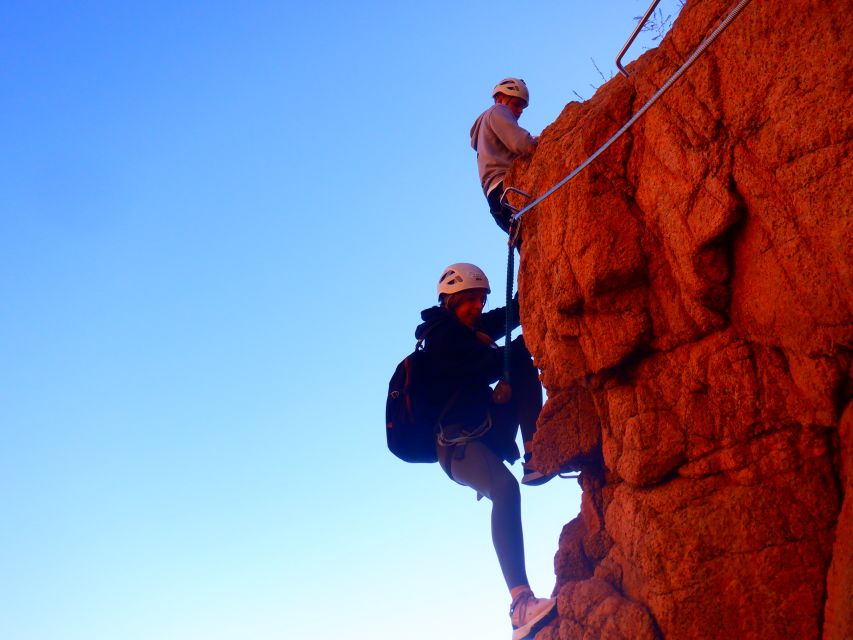 Sant Feliu de Guixols: Climb Via Ferrata Cala del Molí - The second section: where the physical challenge increases