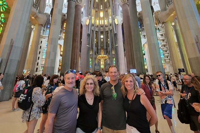 Semi-Private Barcelona Tour Gothic, Sagrada Familia & Park Guell - Santa Maria del Mar and the coffee break