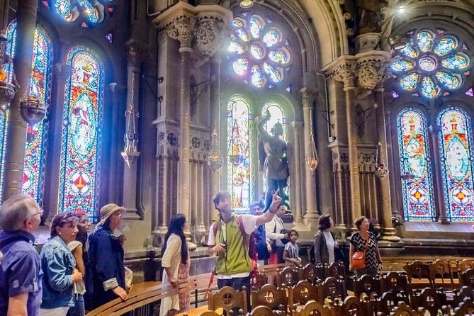 Semi-Private Montserrat Monastery, Funicular & Scenic Nature Walk - Meeting in Barcelona at 8:00 a.m.