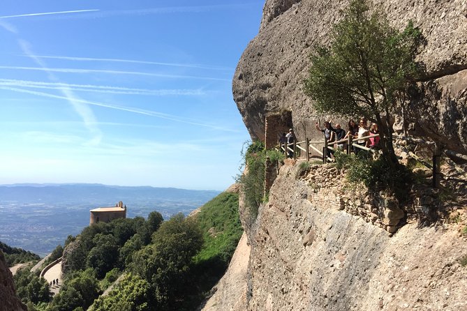 Semi-Private Montserrat Monastery & Hiking Experience - How the small group affects the day