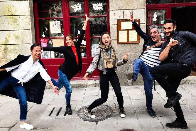 Sip, Sites & Bites Barcelona Food, Drinks & History Tour - Gothic Quarter stories come between the bites