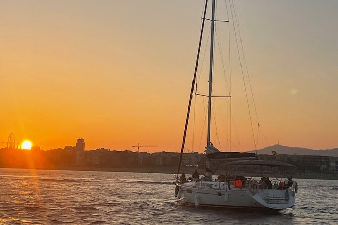 Sunset Sailboat Tour along the Coast with Open Bar - What this Barcelona sunset cruise is really like