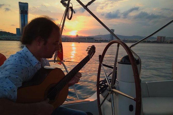 Sunset Sailing Experience w/ Live Spanish Guitar & Spanish Tapas - Why this sunset sail works so well