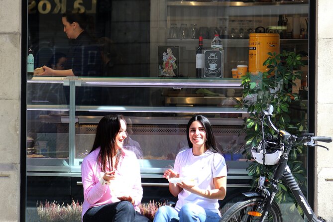 Tapas Tasting Bike/E-Bike Tour in Barcelona - Starting at the Arc de Triomf