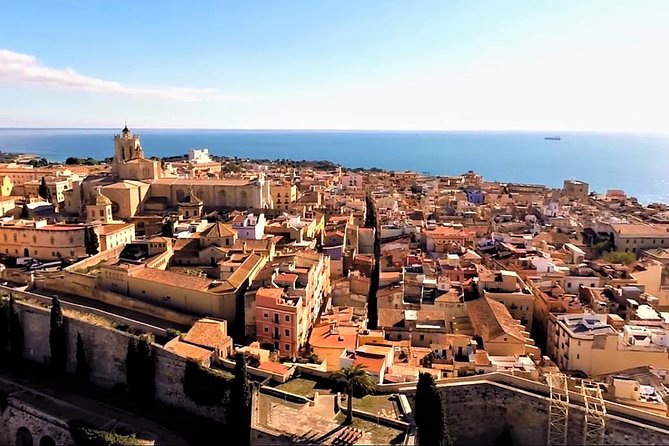 Tarragona Private Tour with Hotel Pick Up - Roman walls, circus, and the shape of Tarraco