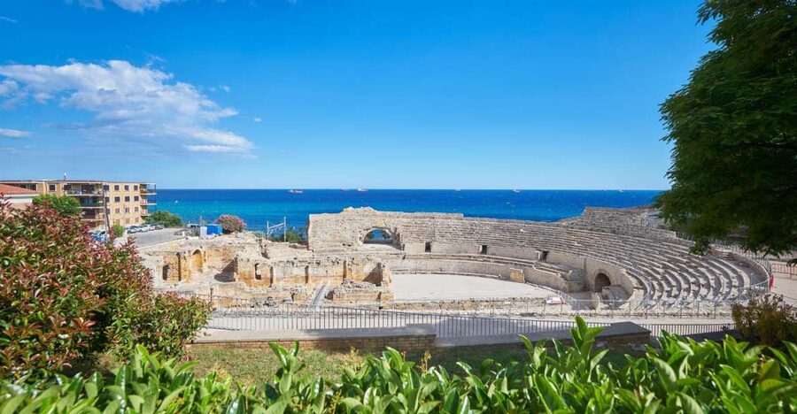 Tarragona: Roman Heritage Guided Walking Tour - Entering the Circus vaults beneath the streets