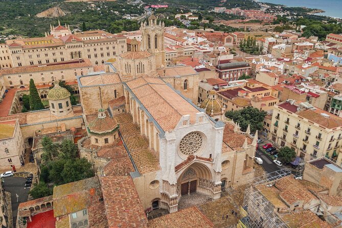 Tarragona Scavenger Hunt and Highlights Self Guided Audio Tour - The Roman Amphitheatre beside the sea