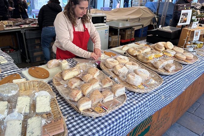 Tasty Barcelona Street Food Tour With Local Market Visit - Plaça de Sant Jaume and a round of pintxos