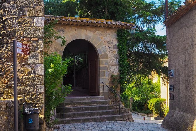 The Dalí Triangle & Cadaqués Day Trip from Girona - Púbol: Gala’s castle and a quieter side of Dalí