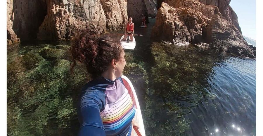 Tossa de Mar: Guided Route in Paddle Surfing&Coves and Caves - Who should book this Tossa de Mar route?