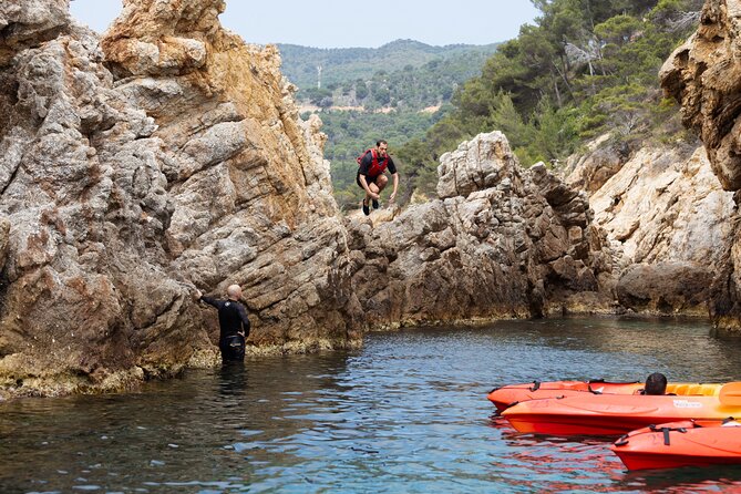 Tossa de Mar: Kayak & Snorkel Tour with Paella from Barcelona - A three-course lunch in front of the beach