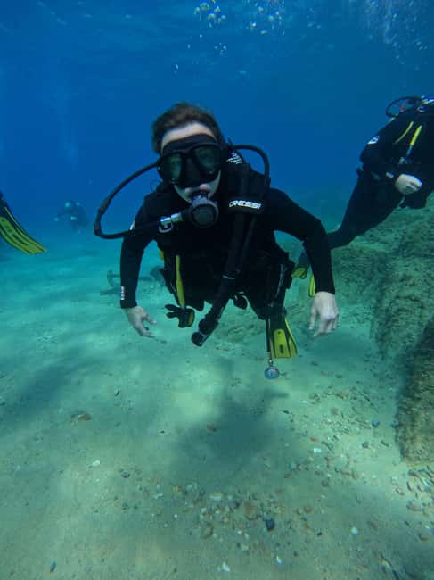 Tossa de Mar: PADI Discovery Scuba Diving in Costa Brava - Forty-five to sixty minutes below the surface