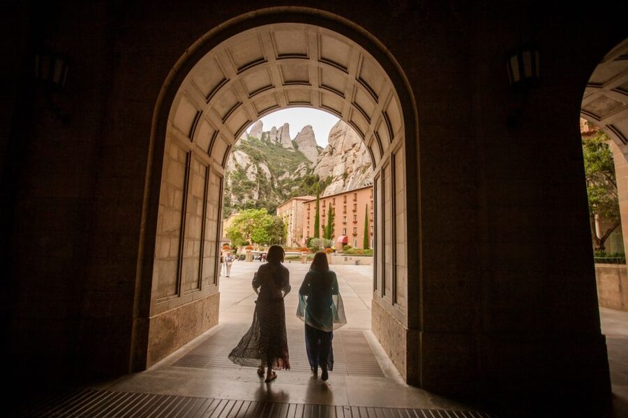 Trans Montserrat: Return Ticket and Audiovisual Exhibit - Entering the monastery and basilica