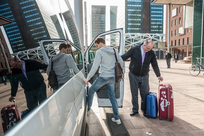 Transfer from Barcelona Airport to Barcelona City - From the terminal to your hotel