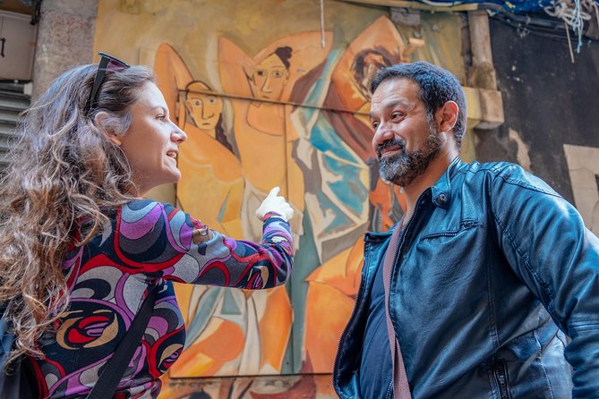 Treasures of Barcelona: Picasso Private Tour - Starting with Picasso in medieval Barcelona
