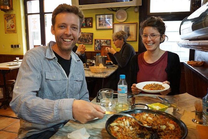 Ultimate Barcelona Food Tour with visit to a Local Market - A food tour that connects three Barcelona neighborhoods