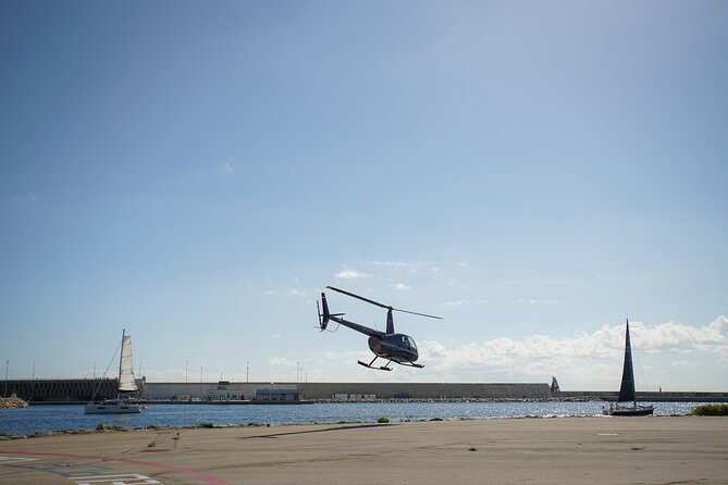 Unique Helicopter Flight with Optional Sailing Experience - Why the two viewpoints work well together