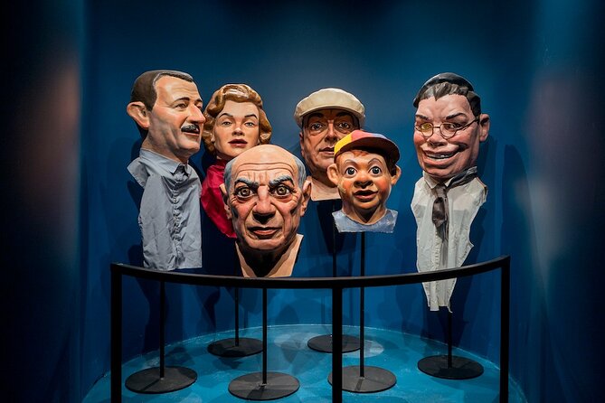 White Rabbit Museum: The Best Immersive Experience in Catalonia - Catalan traditions without a long lecture